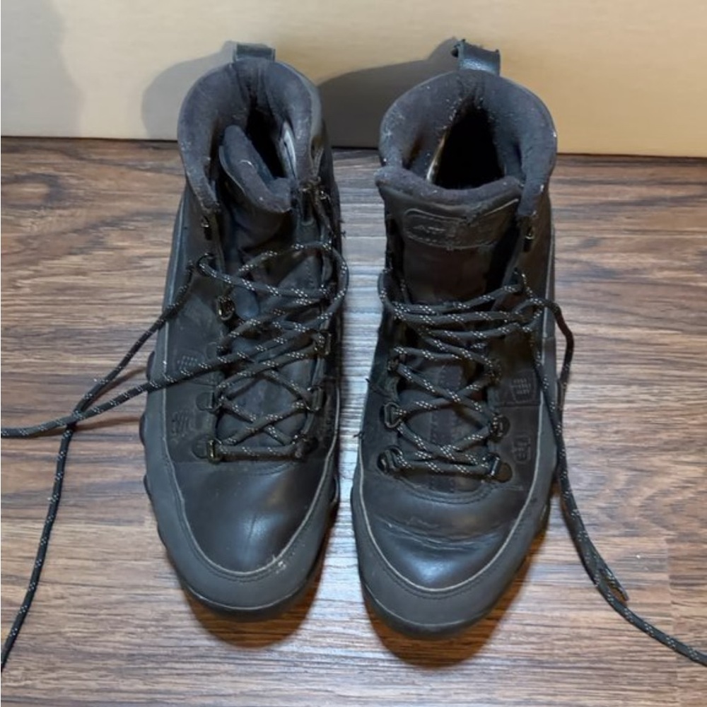Jordan’s Black High Top Shoe Men